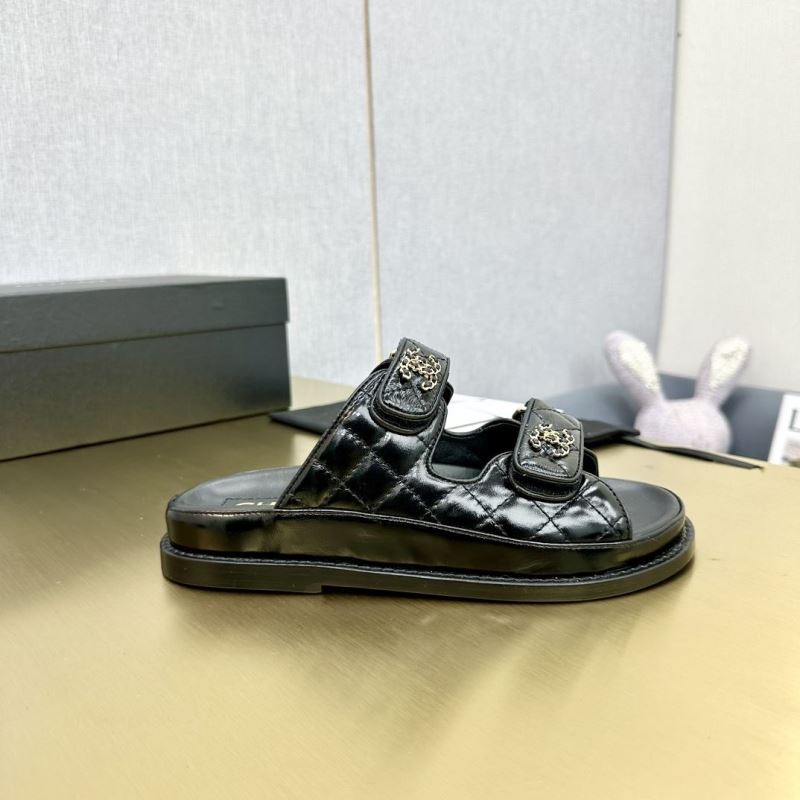 Ch*el slippers